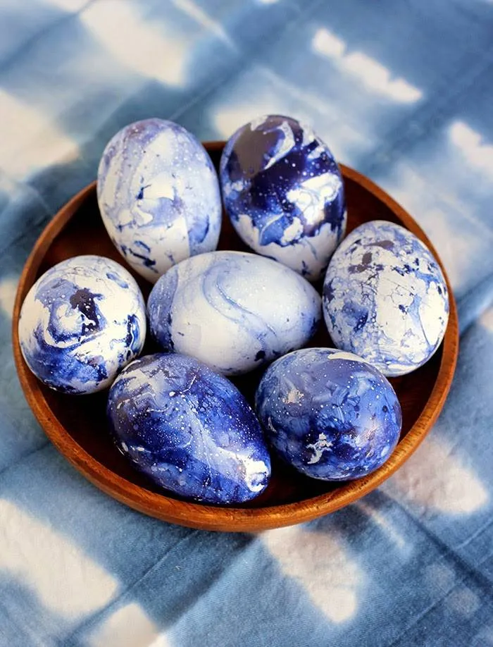 Красим яйца на Пасху: 7 простых способов от 