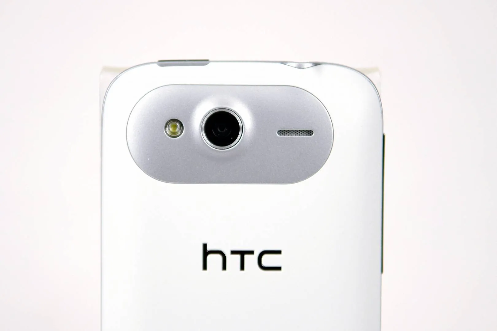 Смартфон HTC Wildfire S white - белый купить в интернет магазине, цена 3 490 руб в ЭЛЕКС